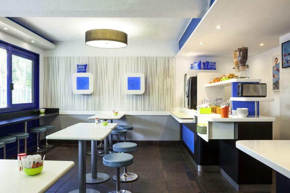 Ibis Budget Sucy En Brie Exterior foto